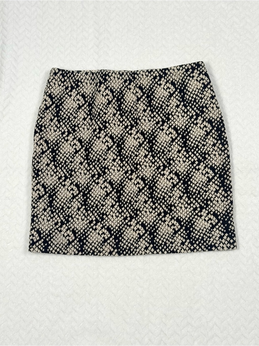 BCBGeneration Black Cream Snake Print Knit Mini Skirt Women’s Size XS